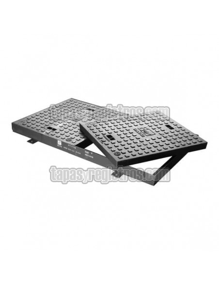 Tapa y marco 1242x724 mm Sevillana fundición dúctil D400 Tapa y marco 1242x724 mm Sevillana fundición dúctil D400